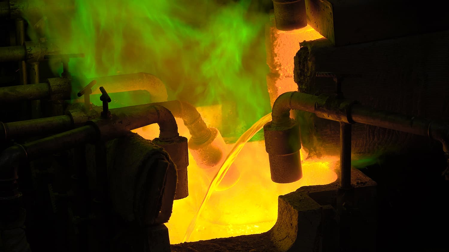 The Weekly Macro Commodity Wrap: Copper Surges on Supply Deficits as Nickel Market Restructures